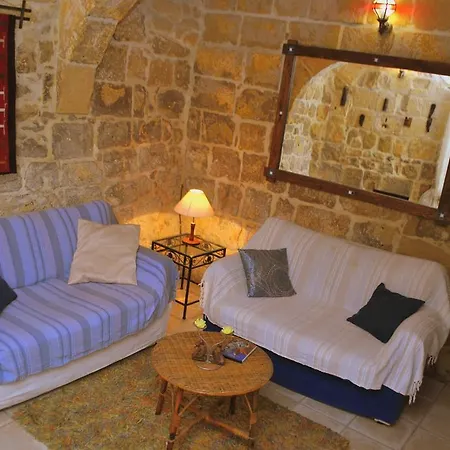 Dar Ghax-xemx بيت للعطل